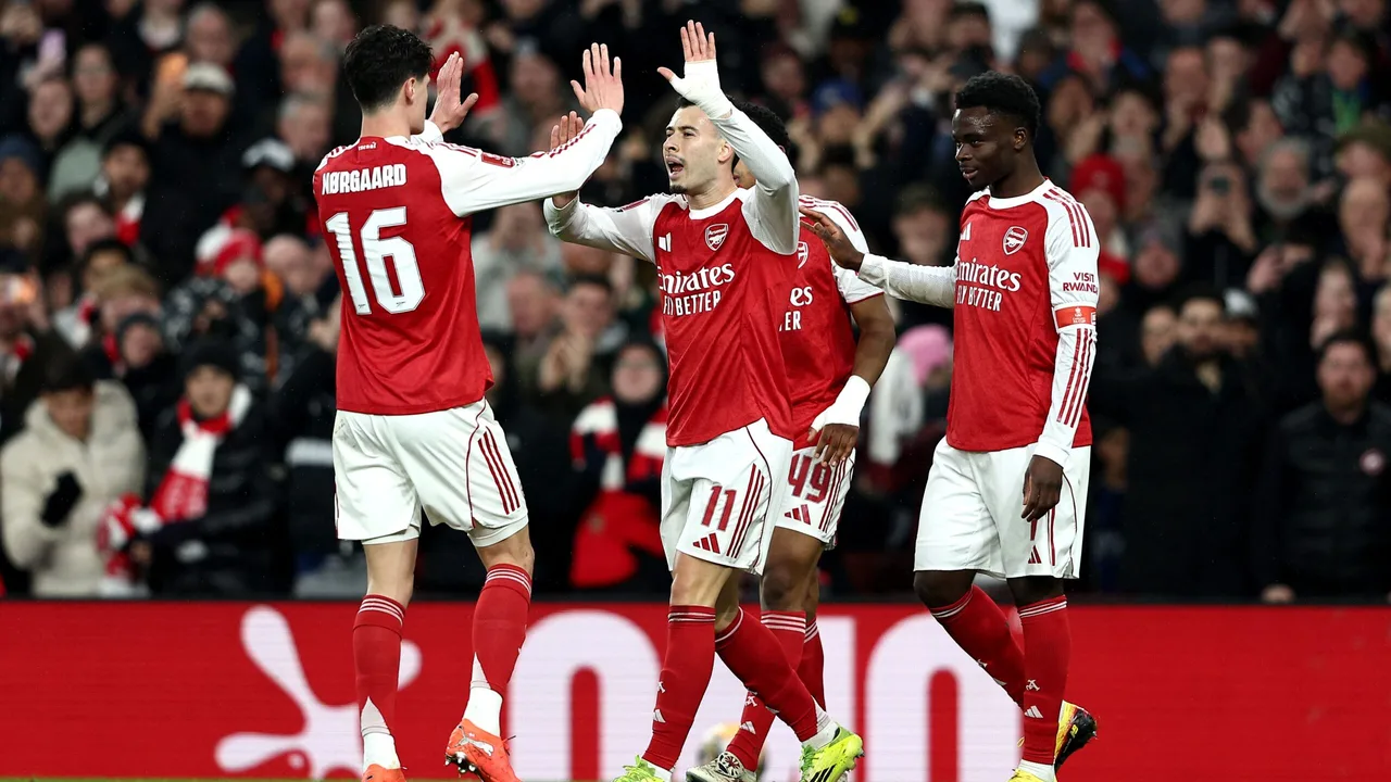 بث مباشر.. القنوات الناقلة لمباراة آرسنال ضد وولفرهامبتون في الدوري الإنجليزي بموسم 2026